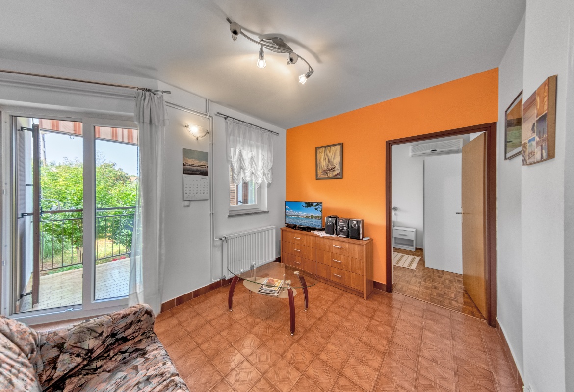 Apartment (2+1) Fažana, Fažana, Croatia