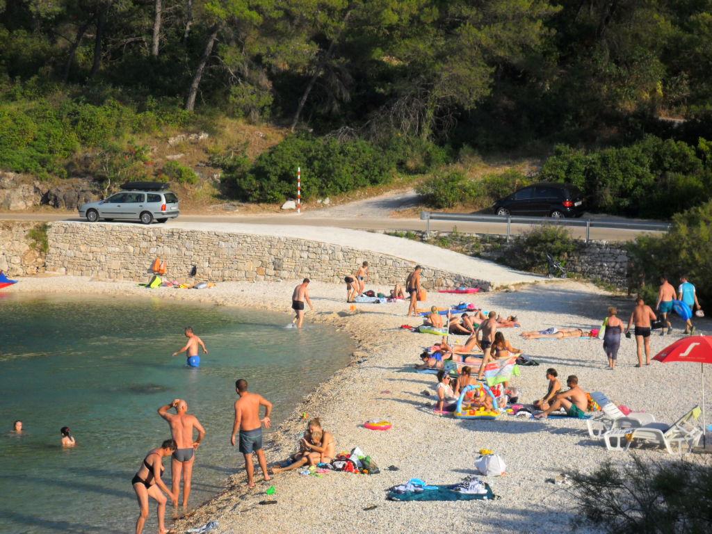 Apartment (5+0) Splitska, Supetar, Kroatien