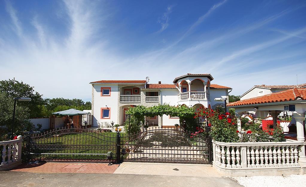 Apartment (4+0) Medulin, Medulin, Kroatien