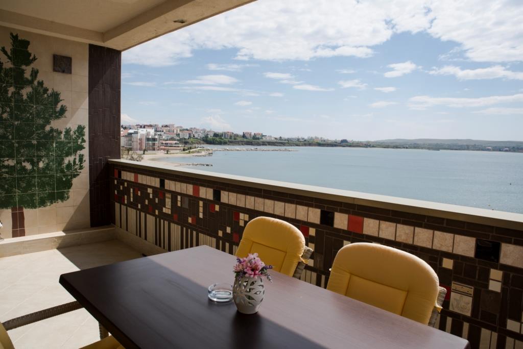 POVLJANA "Svijet mora" APARTMANI NA PLAŽI rent beach apartments
