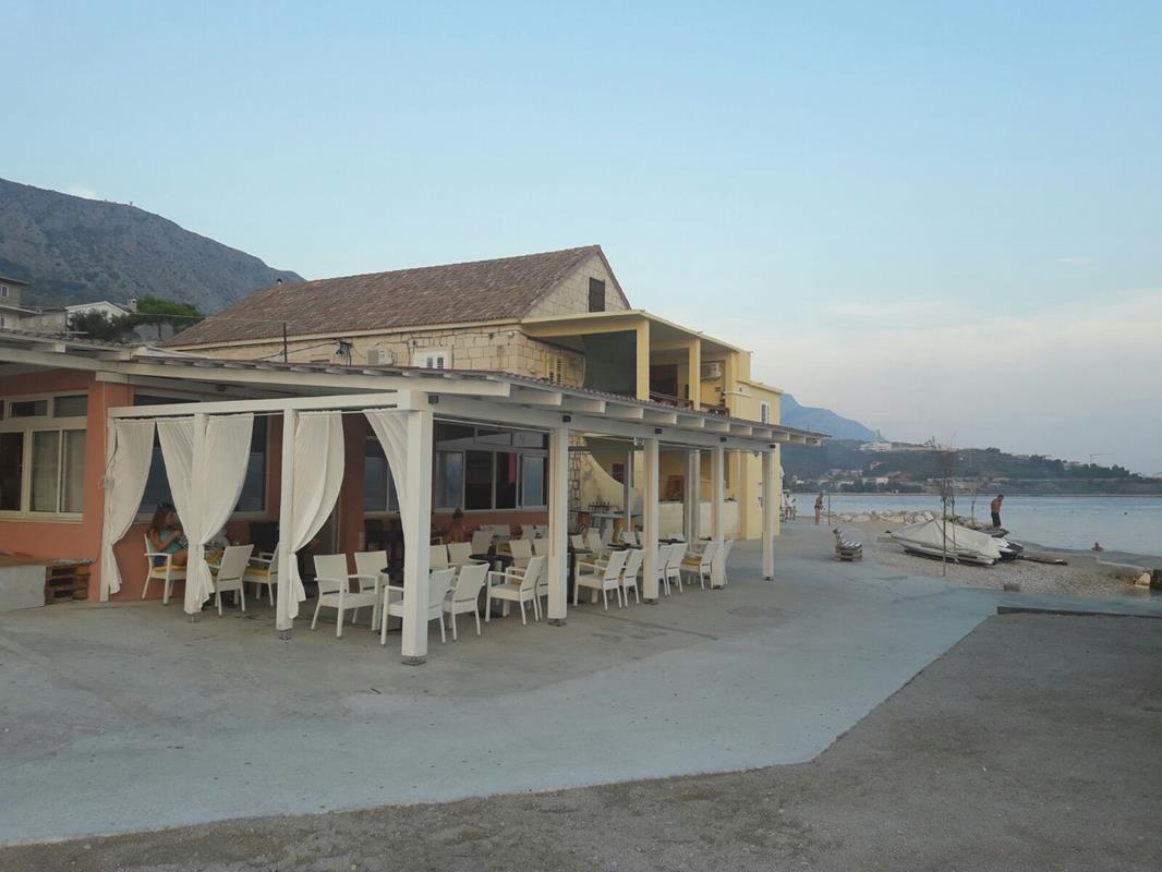 Apartment (6+0) Dugi Rat, Dugi Rat, Kroatien