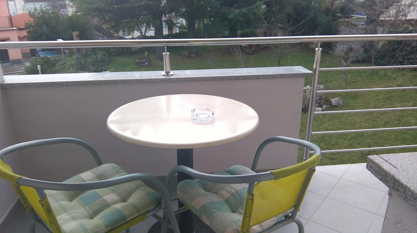 APARTMANI Rijeka "CVJETNA"2sobni sa dnevnim i balkonom