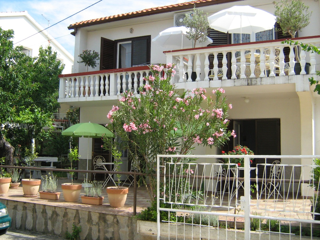 ZADAR,DIKLOapartmani 30 m od mora s pogledom